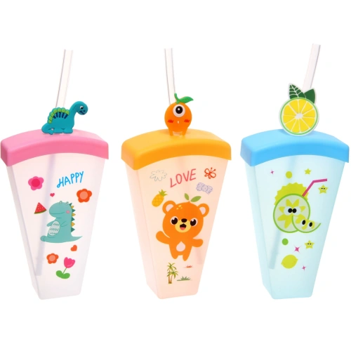 Стакан пластиковый 600мл "Свежесть лета" с трубочкой, цвета микс